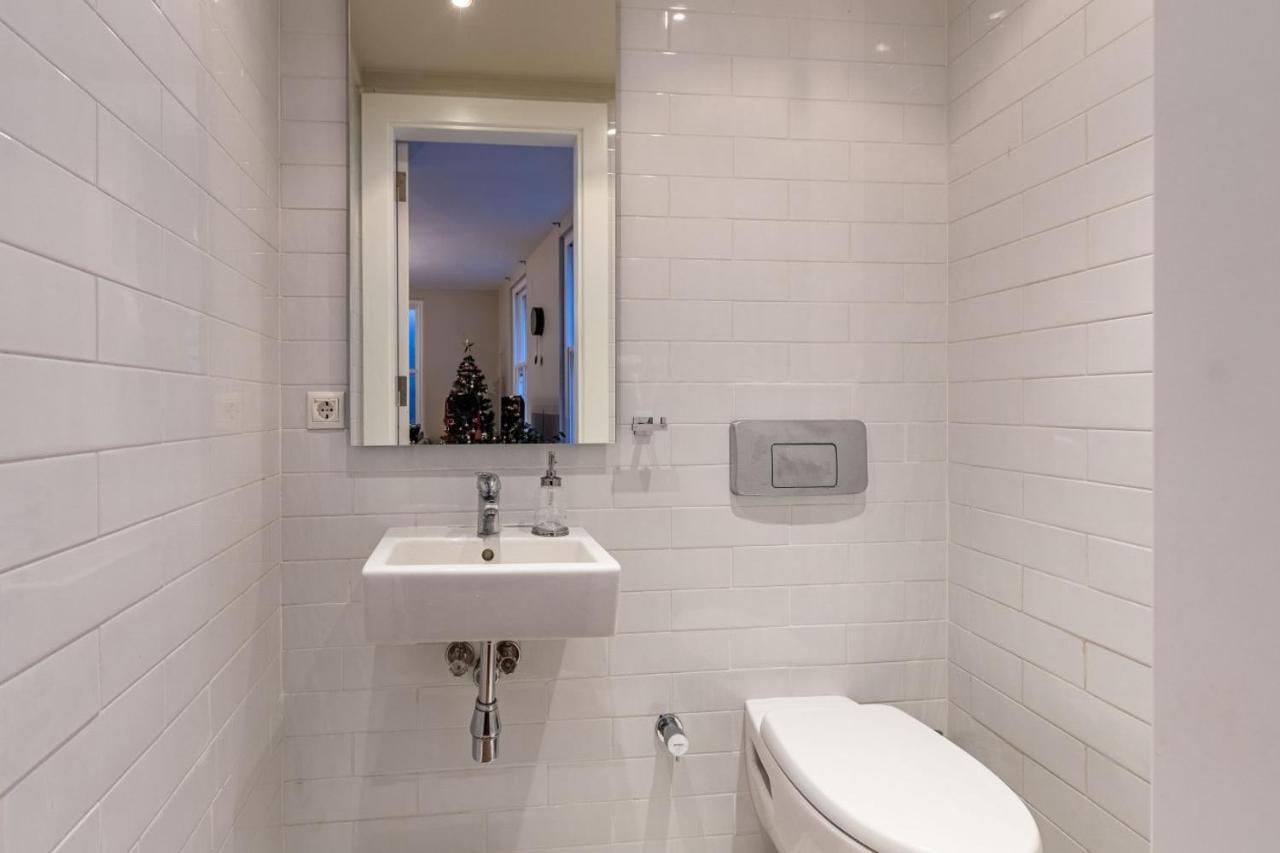 Апартаменты Mesmerizing Flat With Bosphorus View In Beyoglu Стамбул Экстерьер фото
