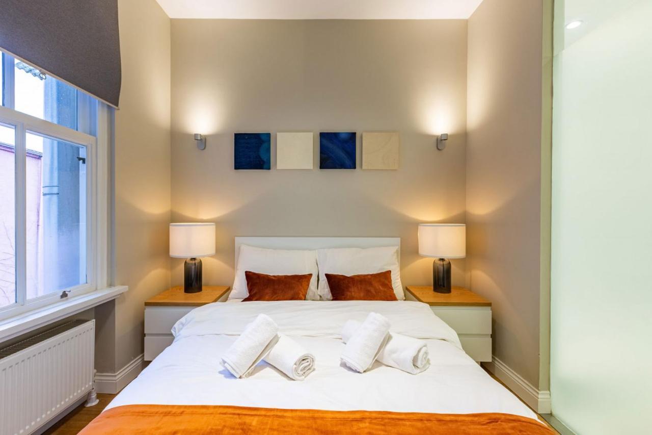 Апартаменты Mesmerizing Flat With Bosphorus View In Beyoglu Стамбул Экстерьер фото