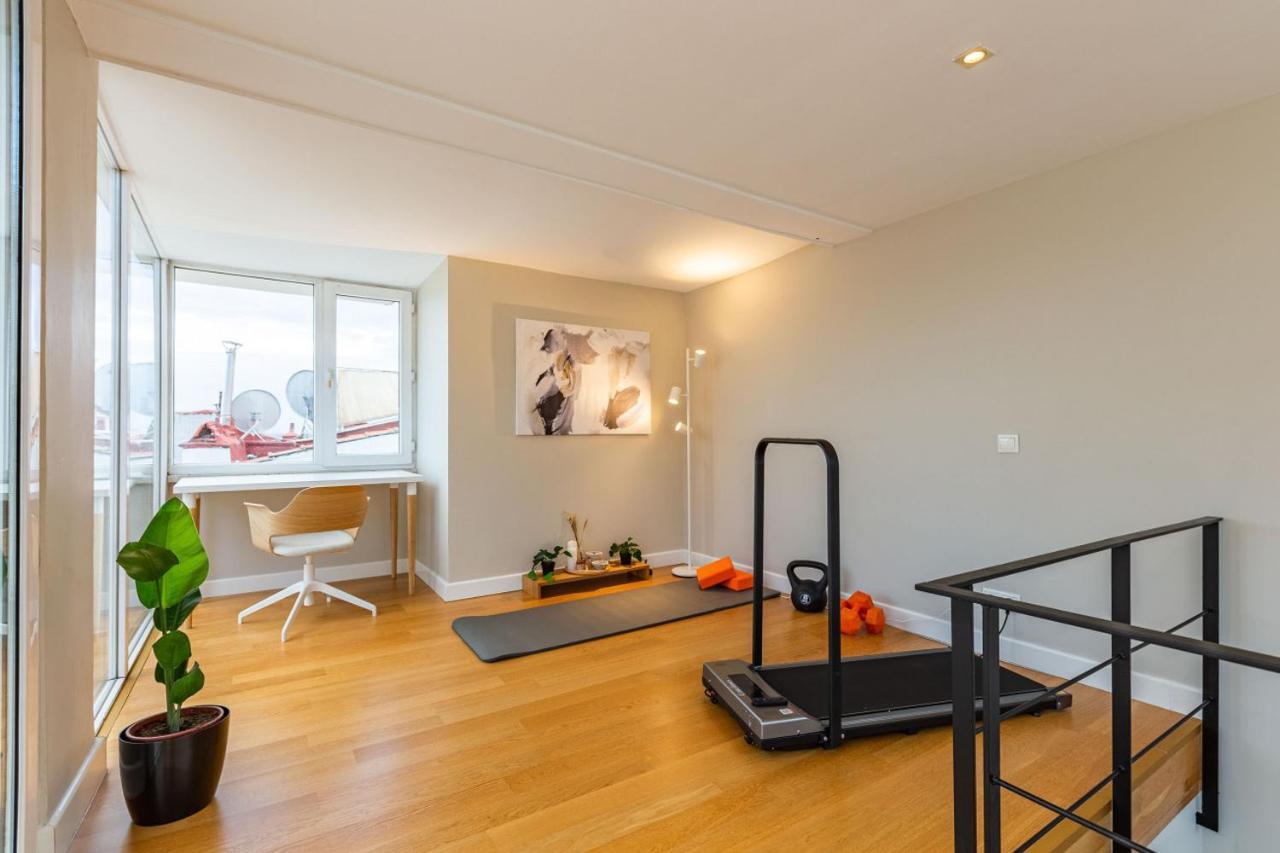 Апартаменты Mesmerizing Flat With Bosphorus View In Beyoglu Стамбул Экстерьер фото